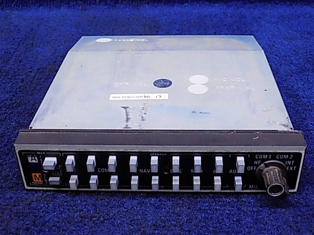 066-1055-02 Bendix King - KMA-24 Audio Panel w/Marker Beacon Receiver